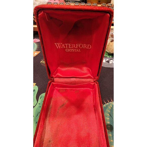 1985 Waterford 2 Turtle Doves Heart-Shaped  Crystal Ornament - Picture 4 of 4